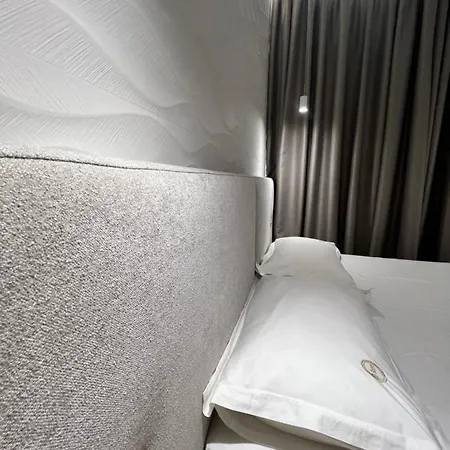 ホテル Enzo -central Blloku