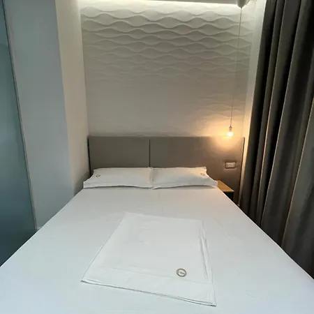 酒店 Enzo -central Blloku 地拉那