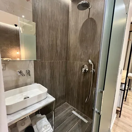 酒店 Enzo -central Blloku *