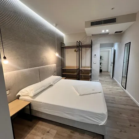 Enzo -central Blloku 酒店 地拉那