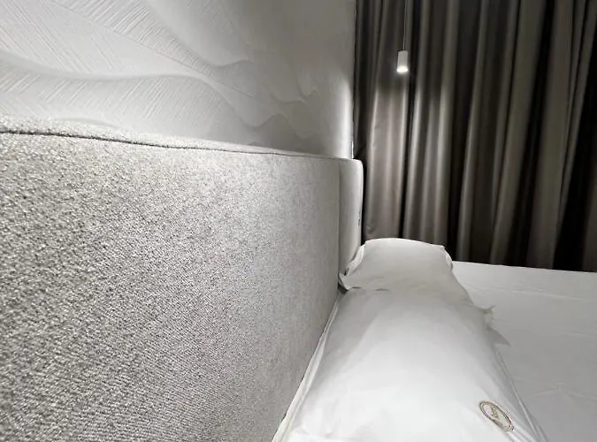 Otel Enzo -central Blloku