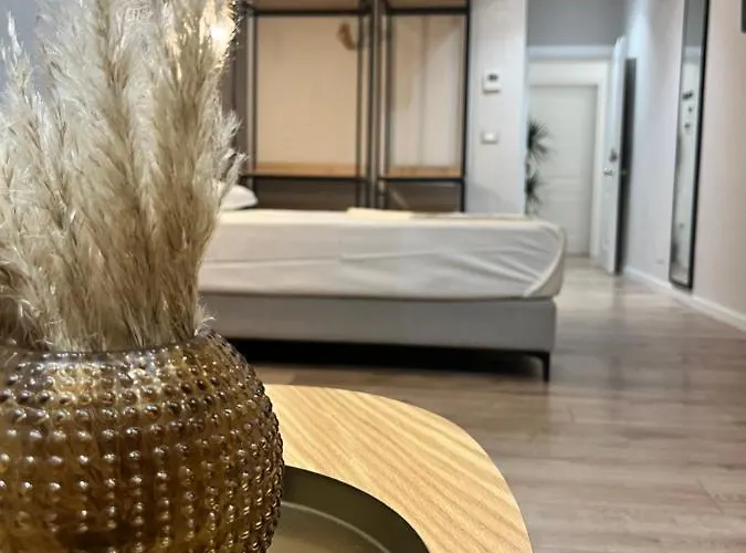 Enzo -central Blloku ホテル ティラナ