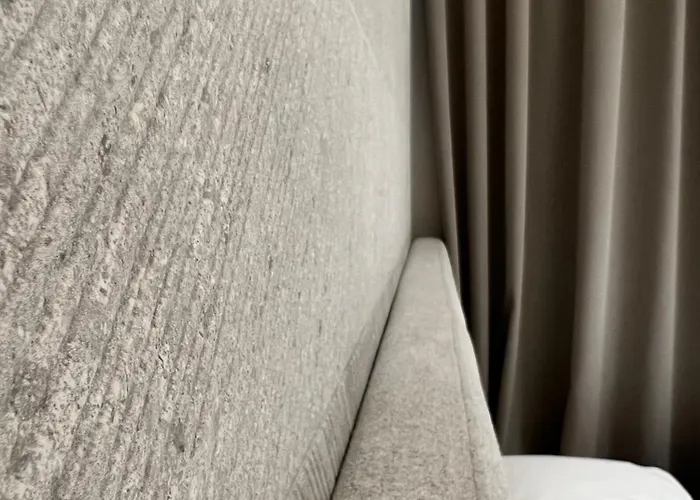 Enzo -central Blloku Otel