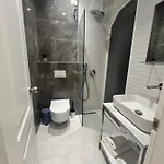 Enzo Blloku Hotel *