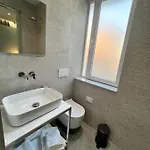 Hotel Enzo Blloku *