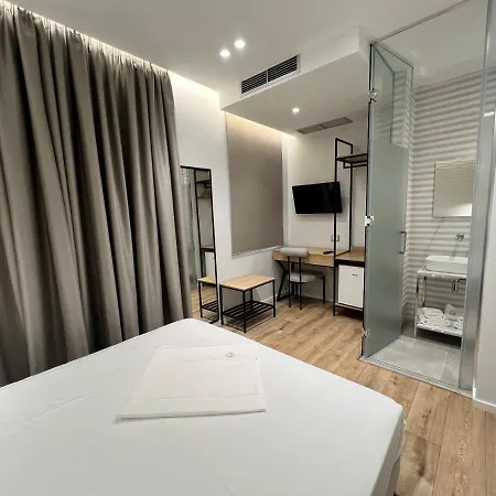 Hotel Enzo -central Blloku Tirana