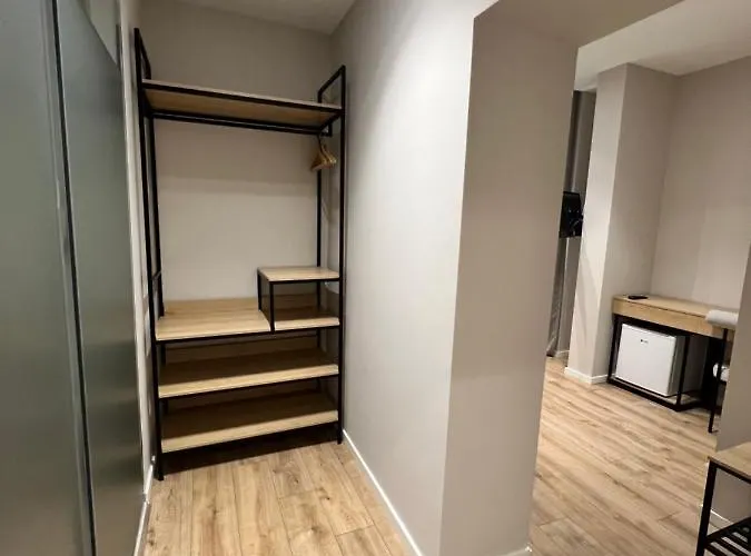 Szálloda Enzo -central Blloku